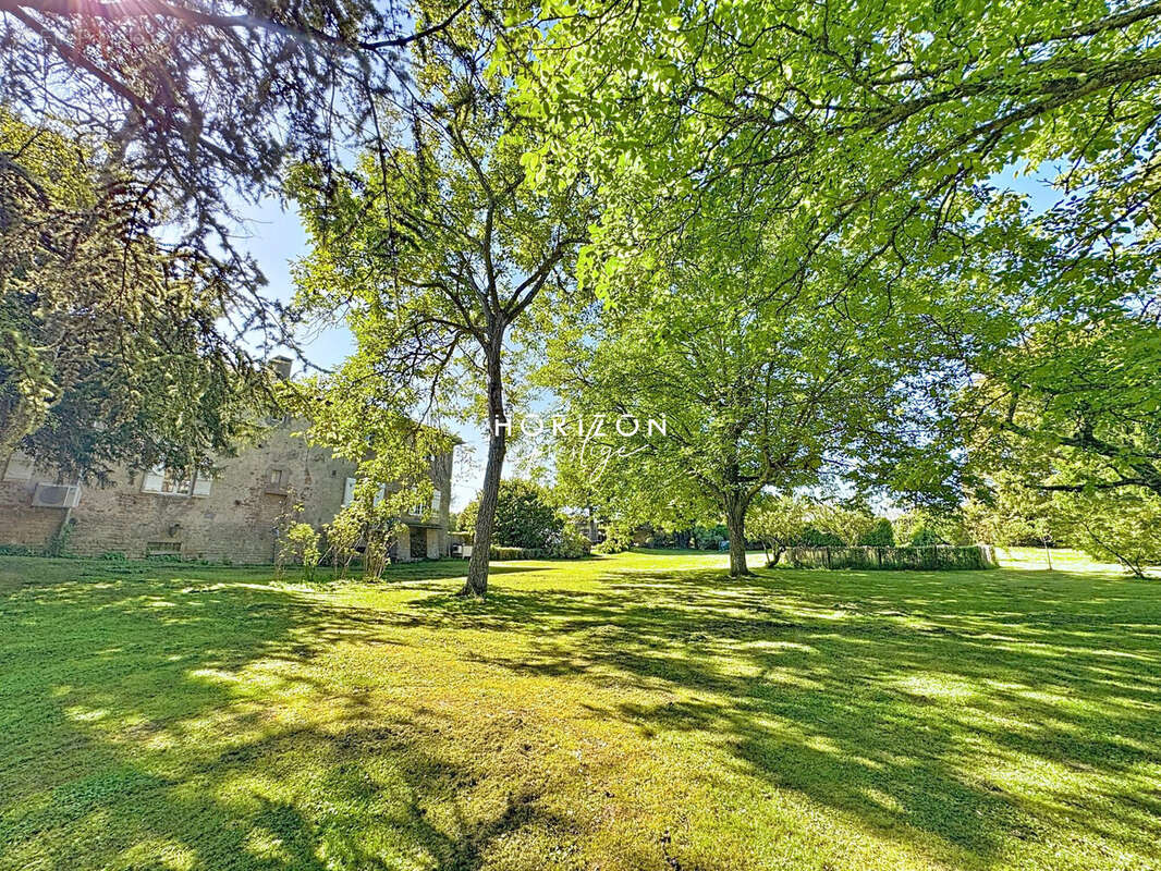 Maison à CHARNAY-LES-MACON
