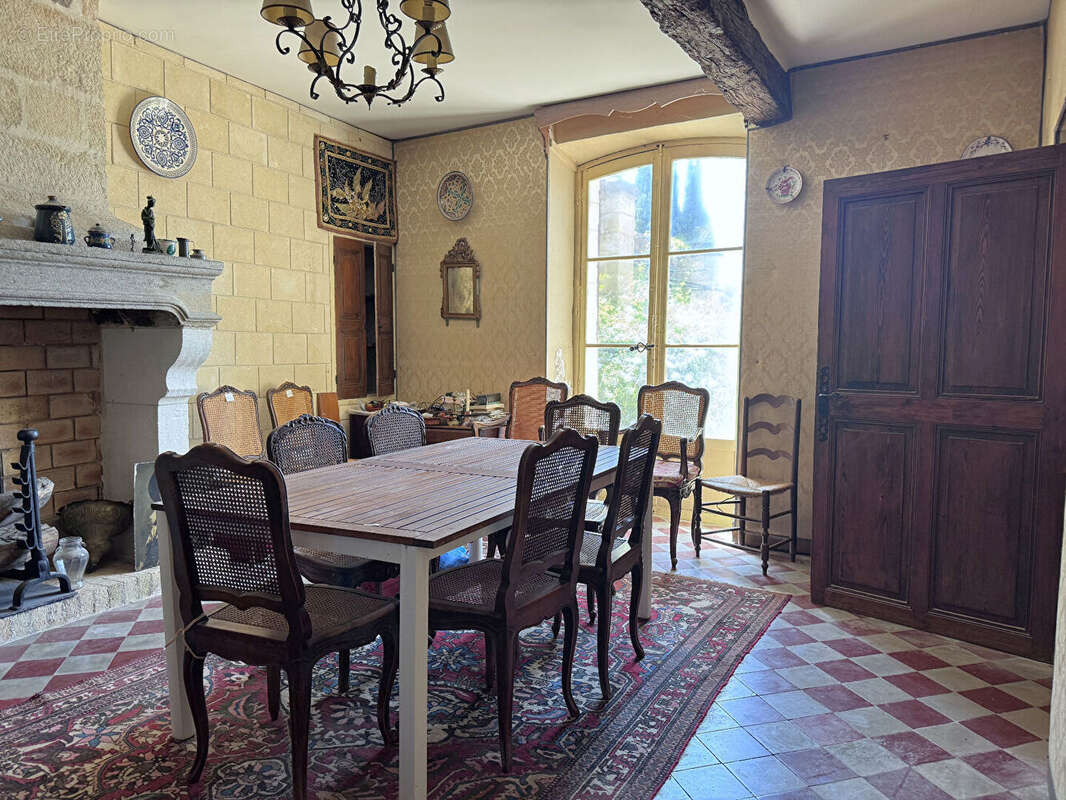 Maison de caractère du XVe siècle 8 pièces 192 m2 avec vue exceptionnelle - photo 9