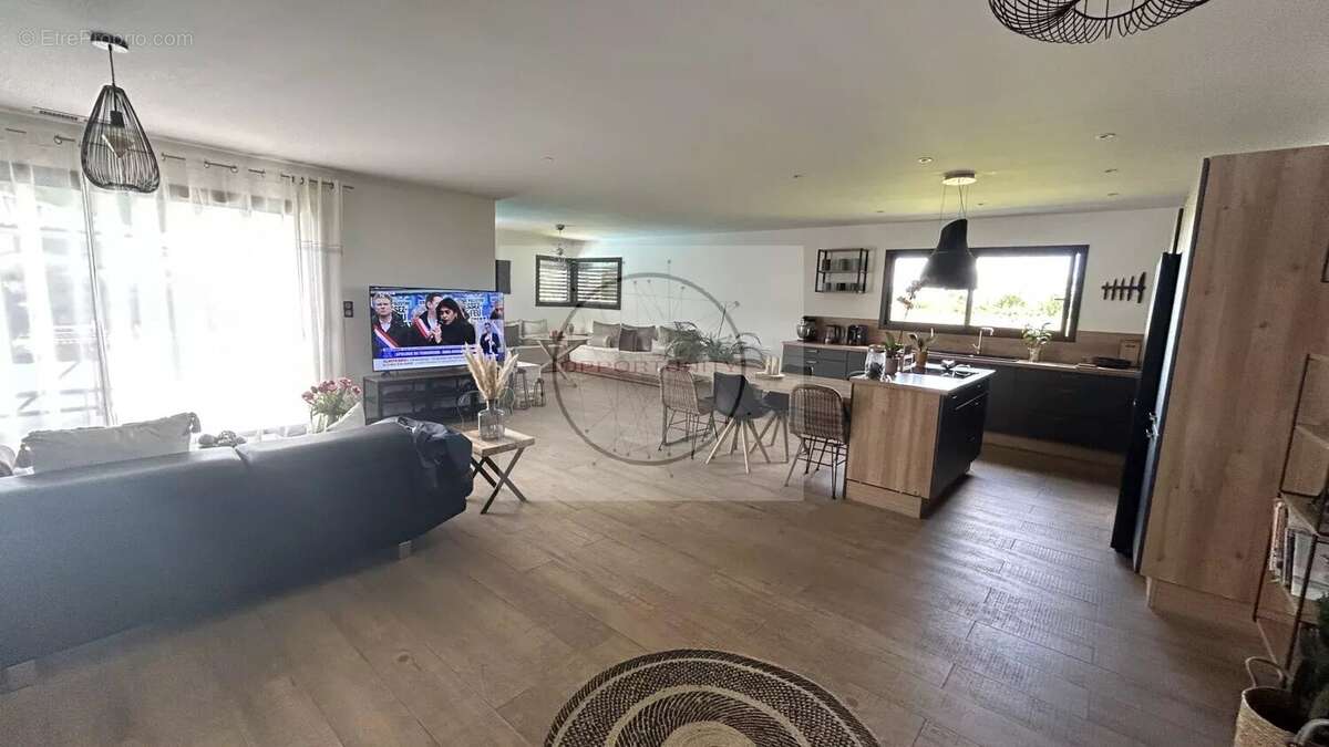 Maison 140 m² à Montauban  - photo 3