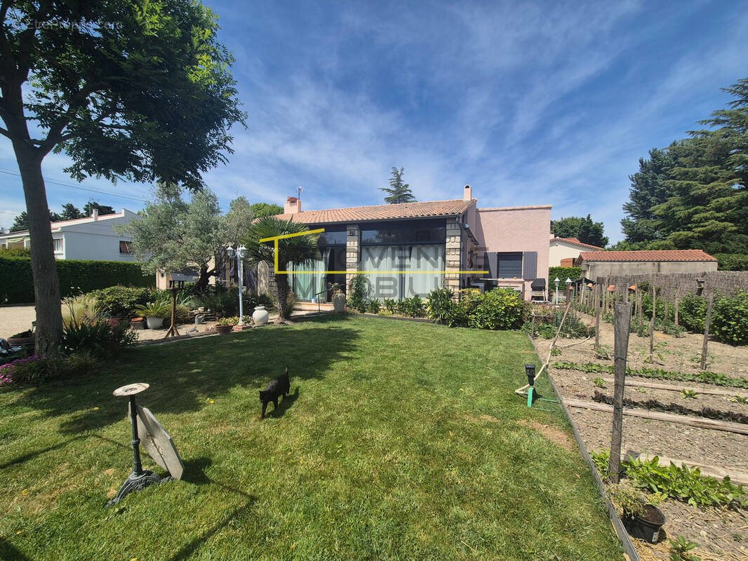 Maison à MONTELIMAR