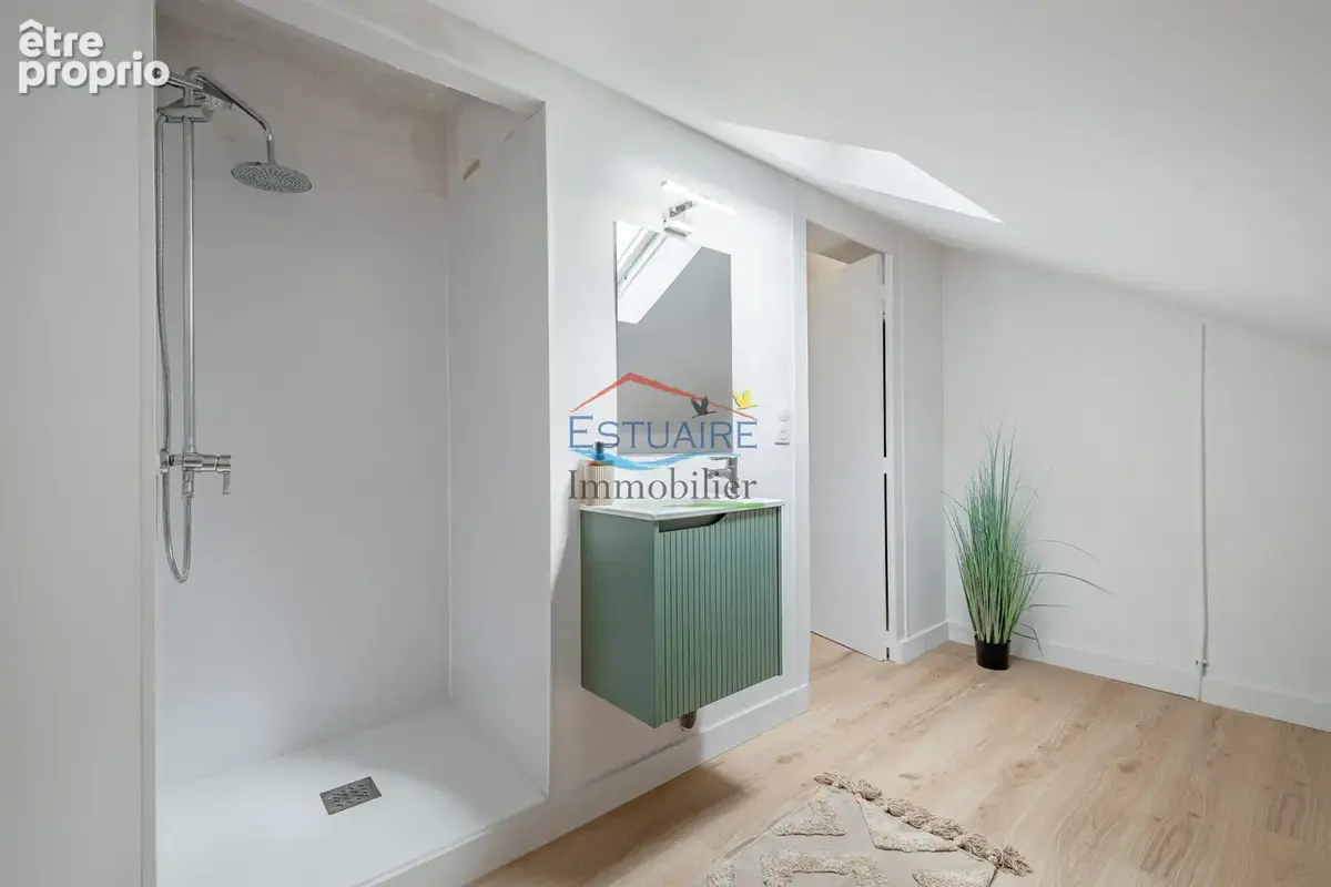 Maison 4 pièces 95 m² à vendre à Donges (44480) - photo 9