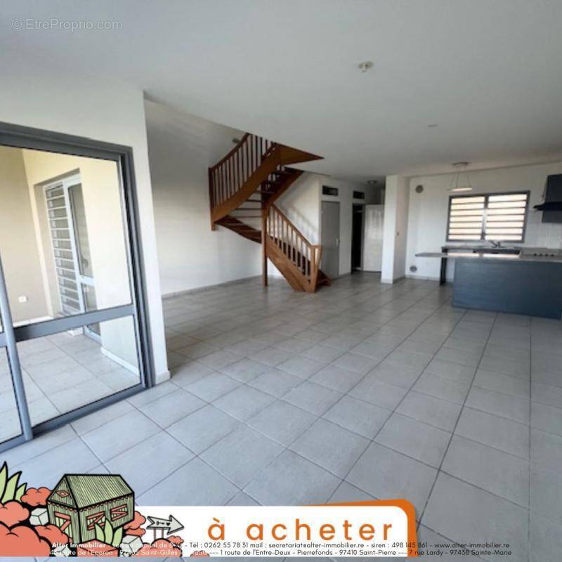Appartement à SAINTE-MARIE