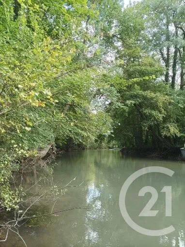 Terrain à BOULT-SUR-SUIPPE