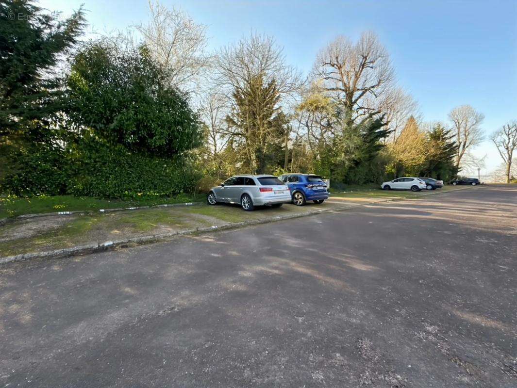 Appartement à EQUEMAUVILLE