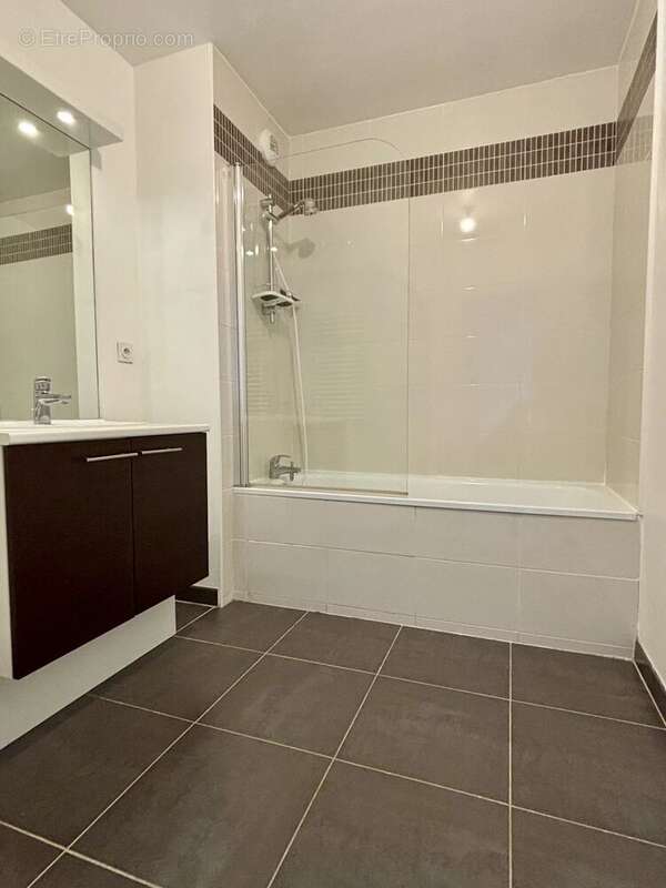 Appartement à MAISONS-LAFFITTE