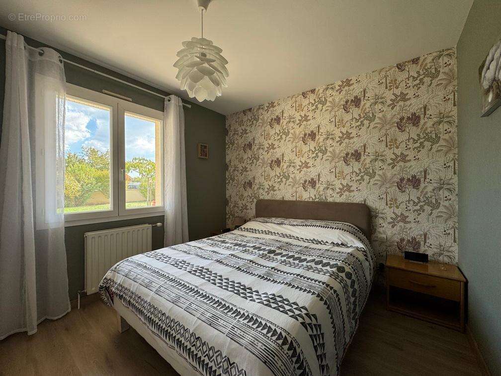   - Maison à SAINT-JACQUES-DE-THOUARS