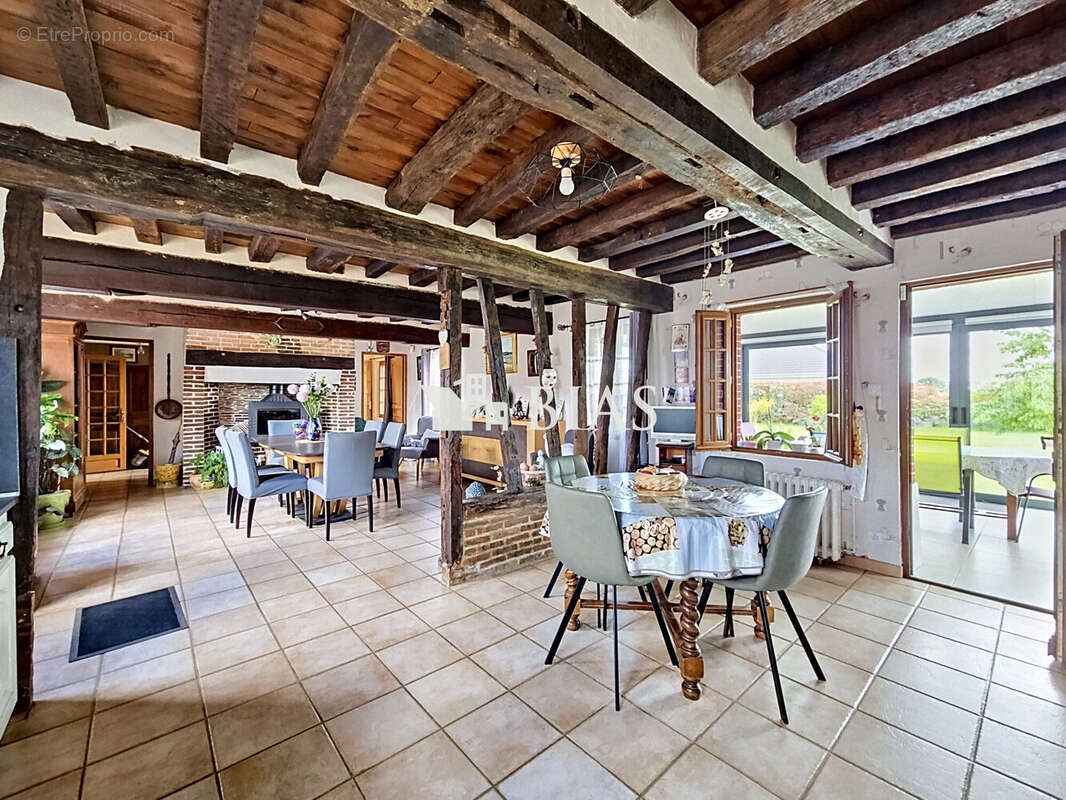 Maison à LE NEUBOURG