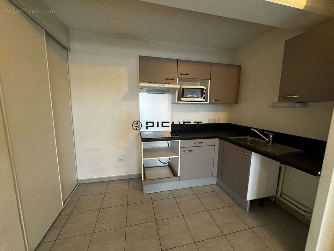 Appartement à BEGLES