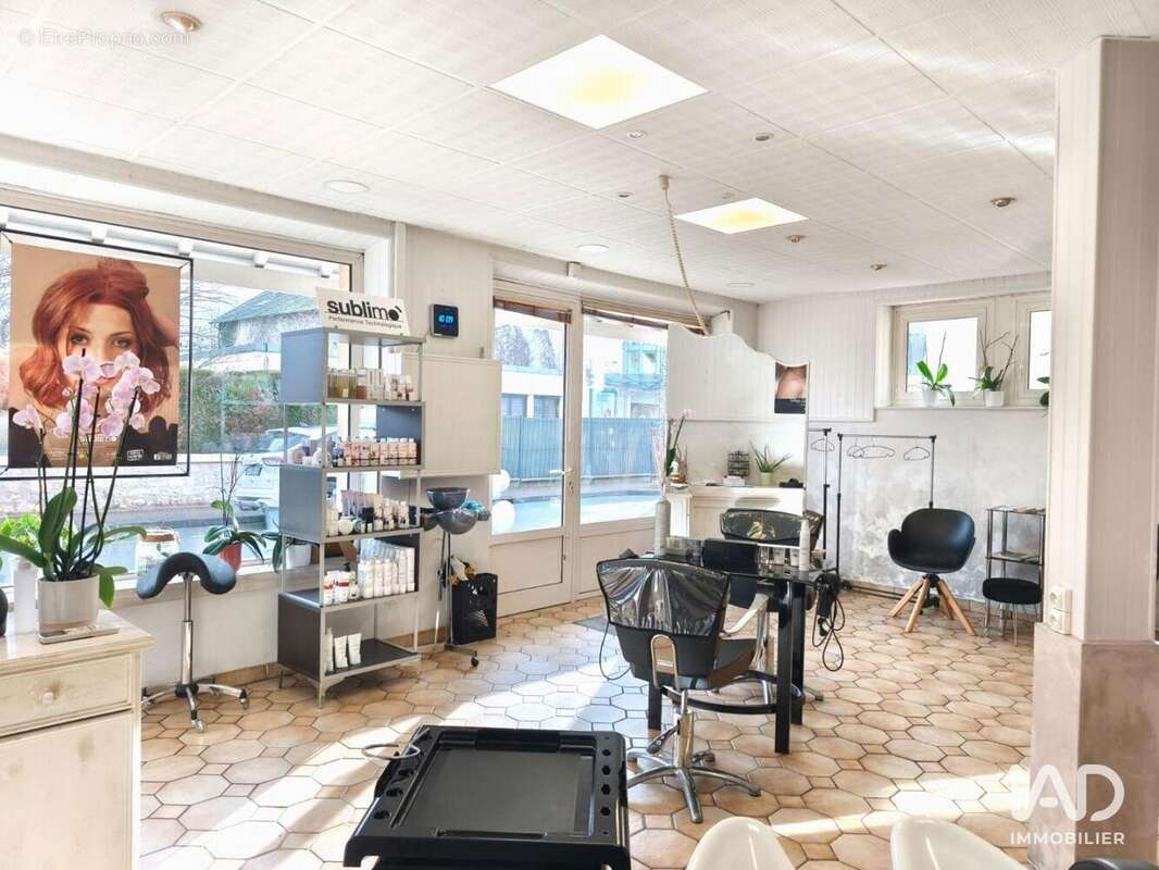 Photo 2 - Commerce à TERRASSON-LAVILLEDIEU