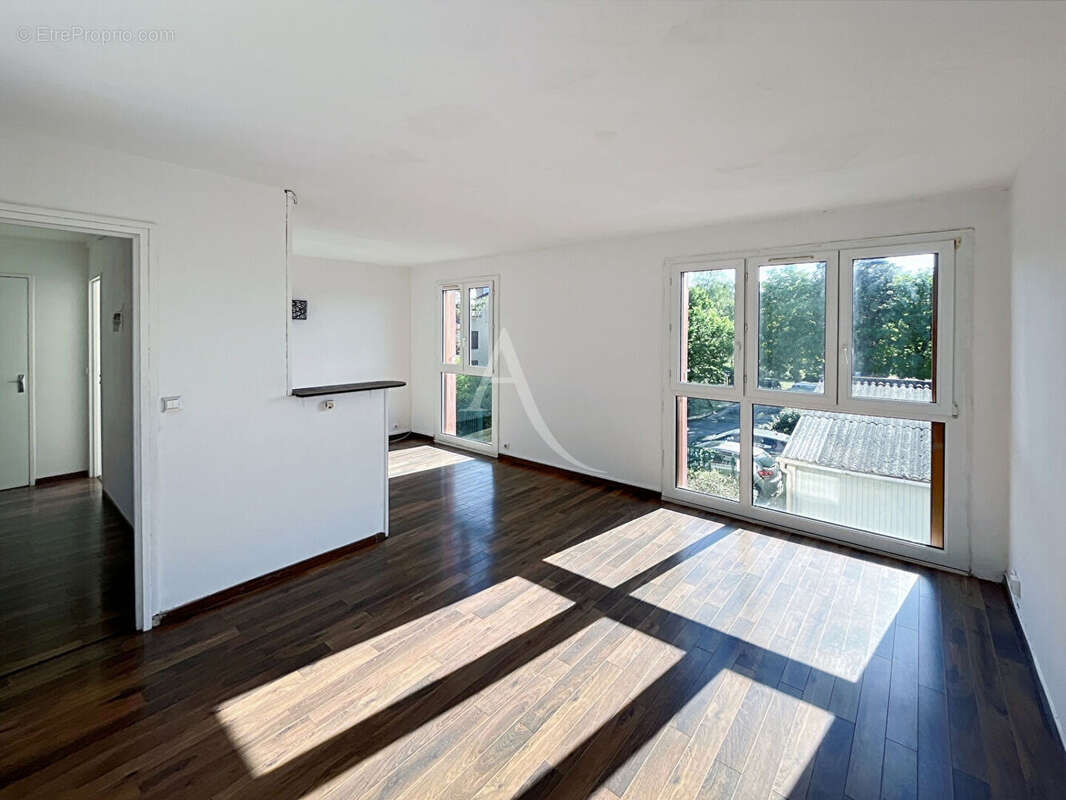 Appartement Les Mureaux 3 pièce(s) 67 m² - 2 chambres - photo 4