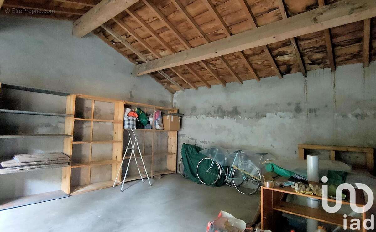 Photo 4 - Parking à LABASTIDE-ROUAIROUX