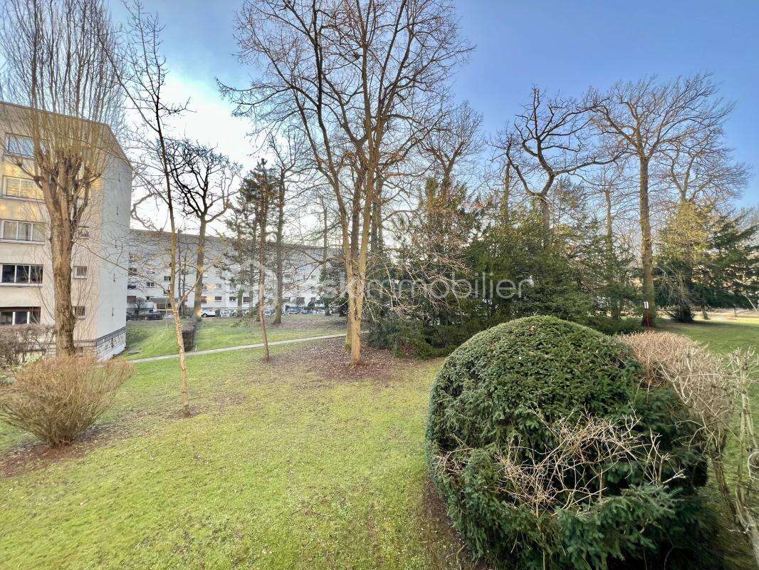 Appartement à VILLE-D'AVRAY