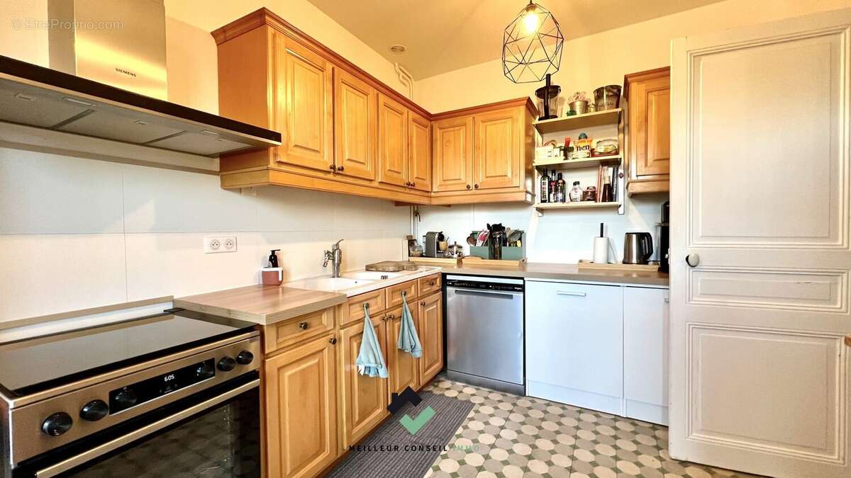 Maison à CHOISY-LE-ROI