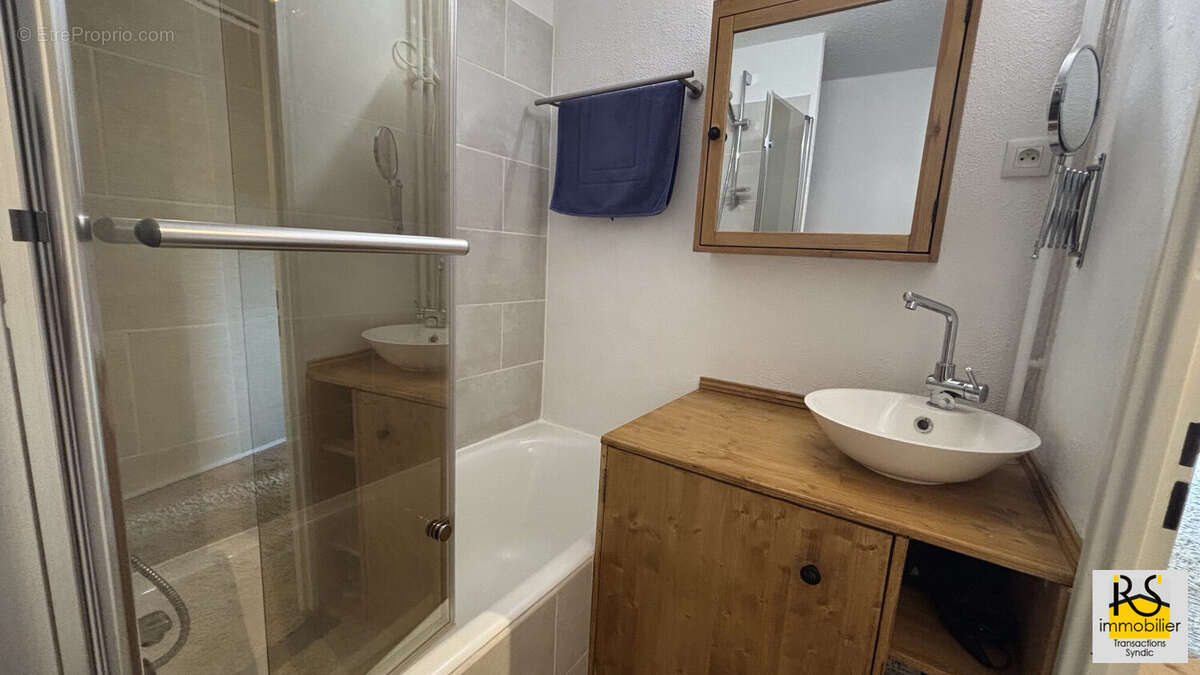 Appartement à ARACHES-LA-FRASSE