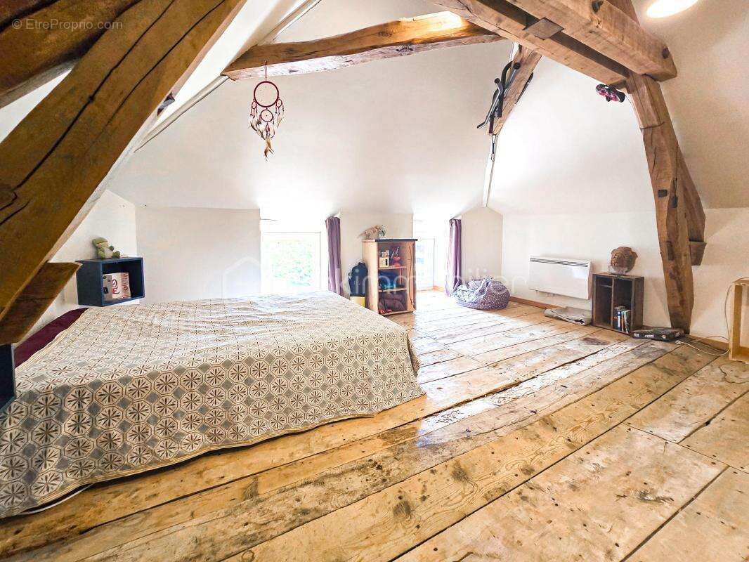 Maison de village rénovée - Le Cholet - 150 m² utile - 5 chambres - Bureau - Jardin - Cave de 40 m - photo 8