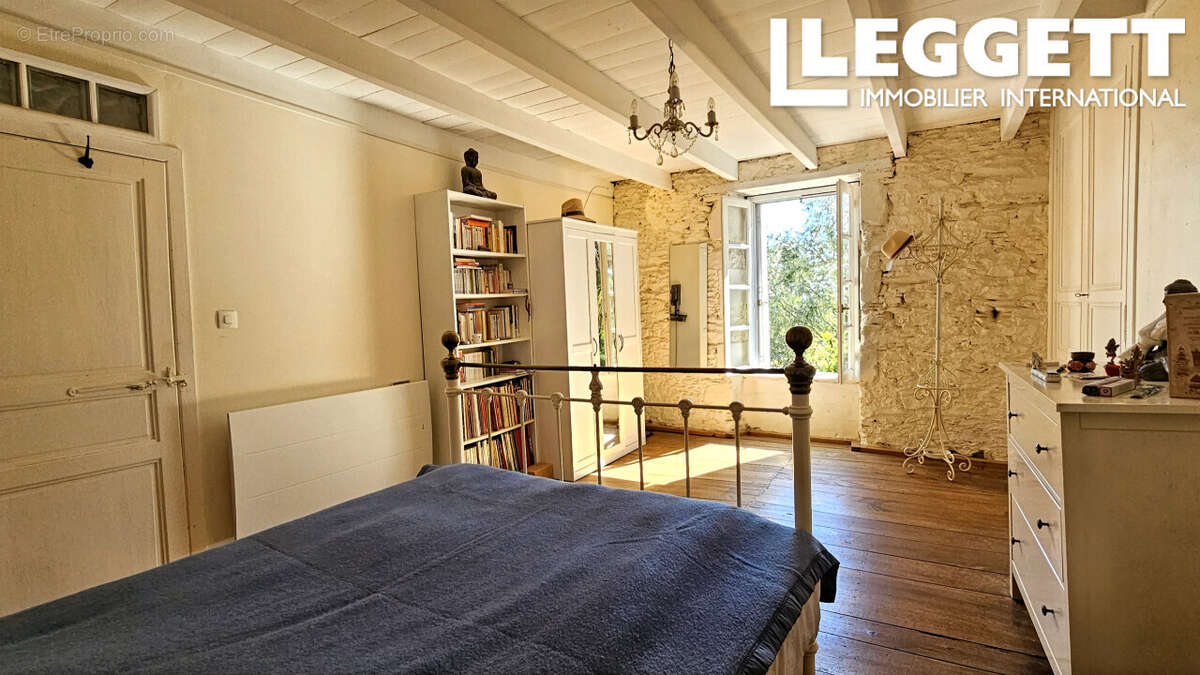 Maison à MOUILLERON-EN-PAREDS