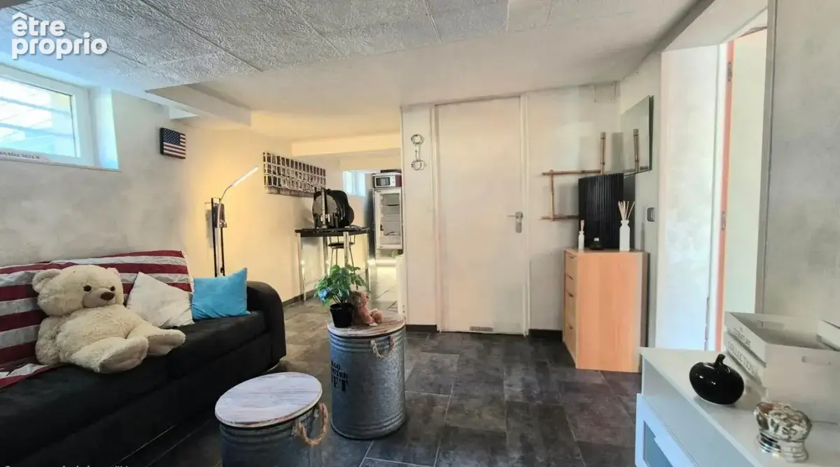 Maison familiale  de 180 m² , en  deux logements et vue dégagée sur la Côte Fleurie - photo 15