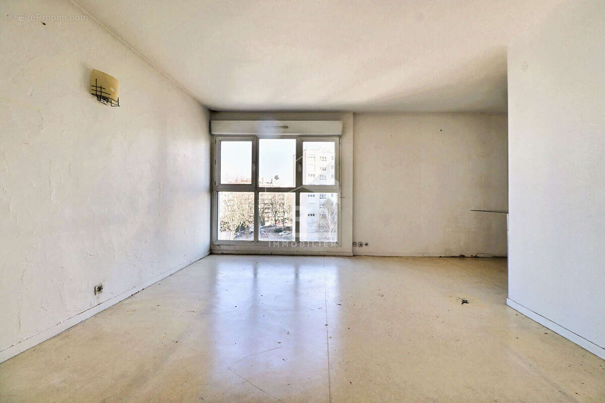 Appartement à SAINT-DENIS