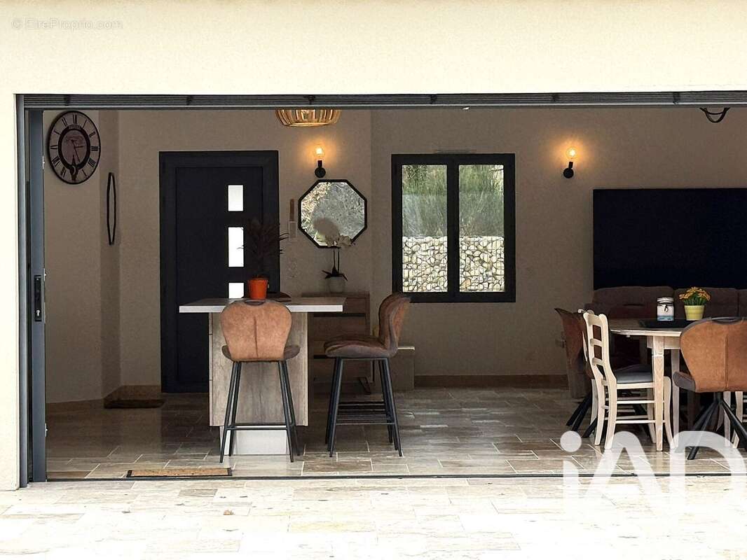 Maison 148 m² à Faucon  - photo 6