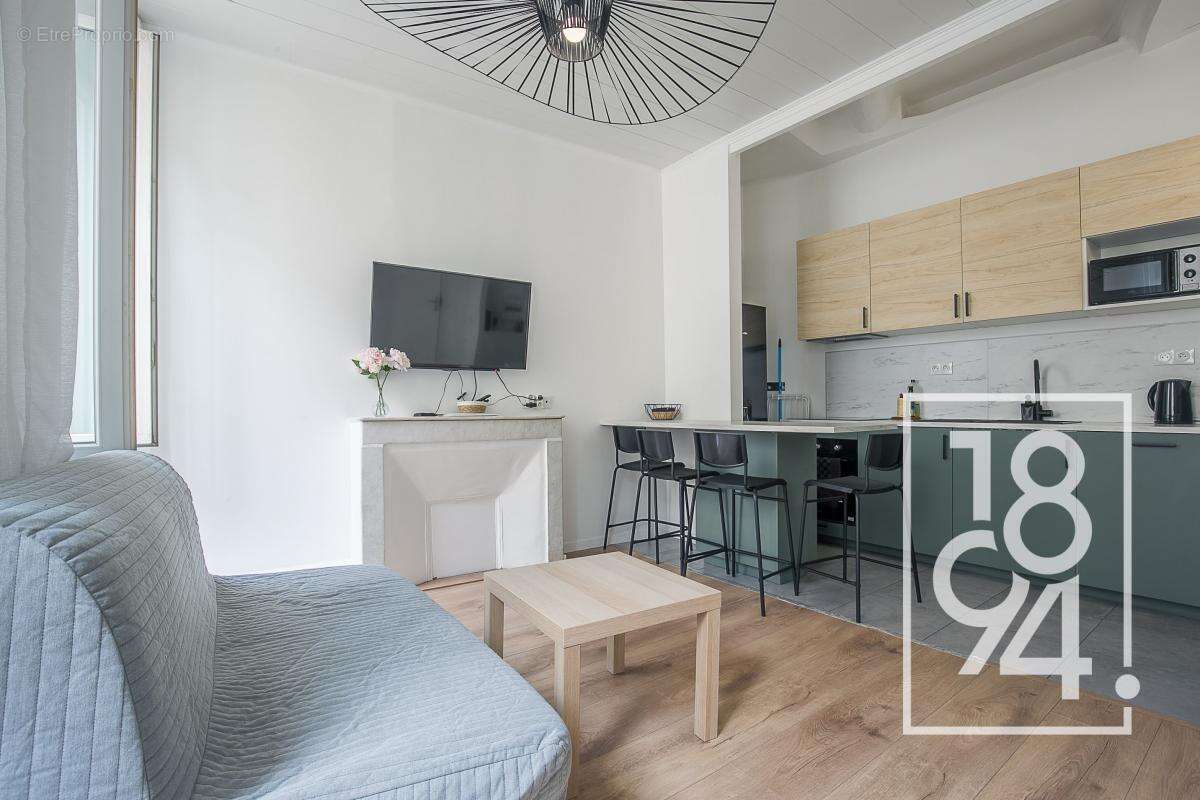 Appartement à MARSEILLE-6E