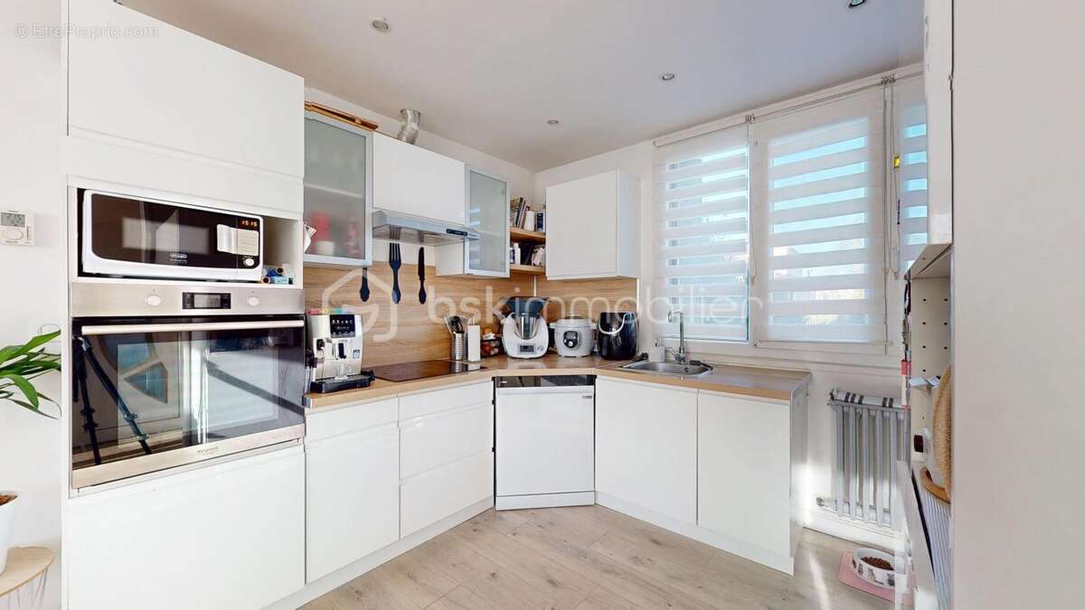 Maison à VIRY-CHATILLON