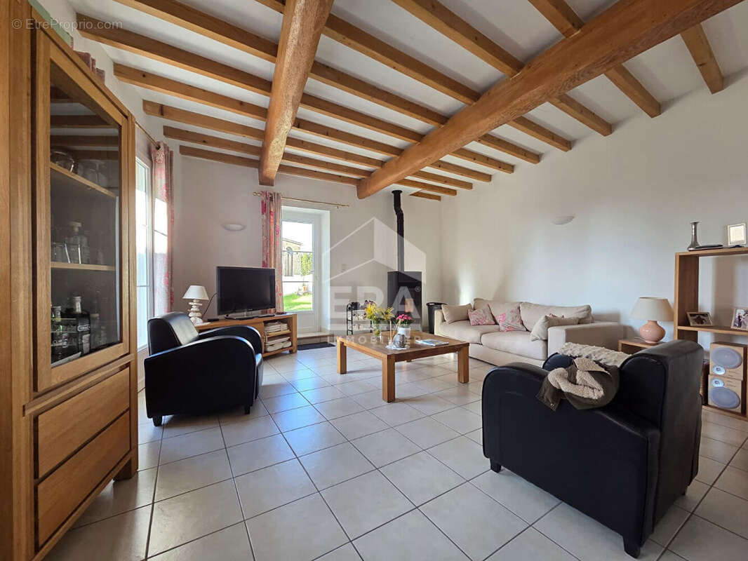 Maison à BELVEZE-DU-RAZES