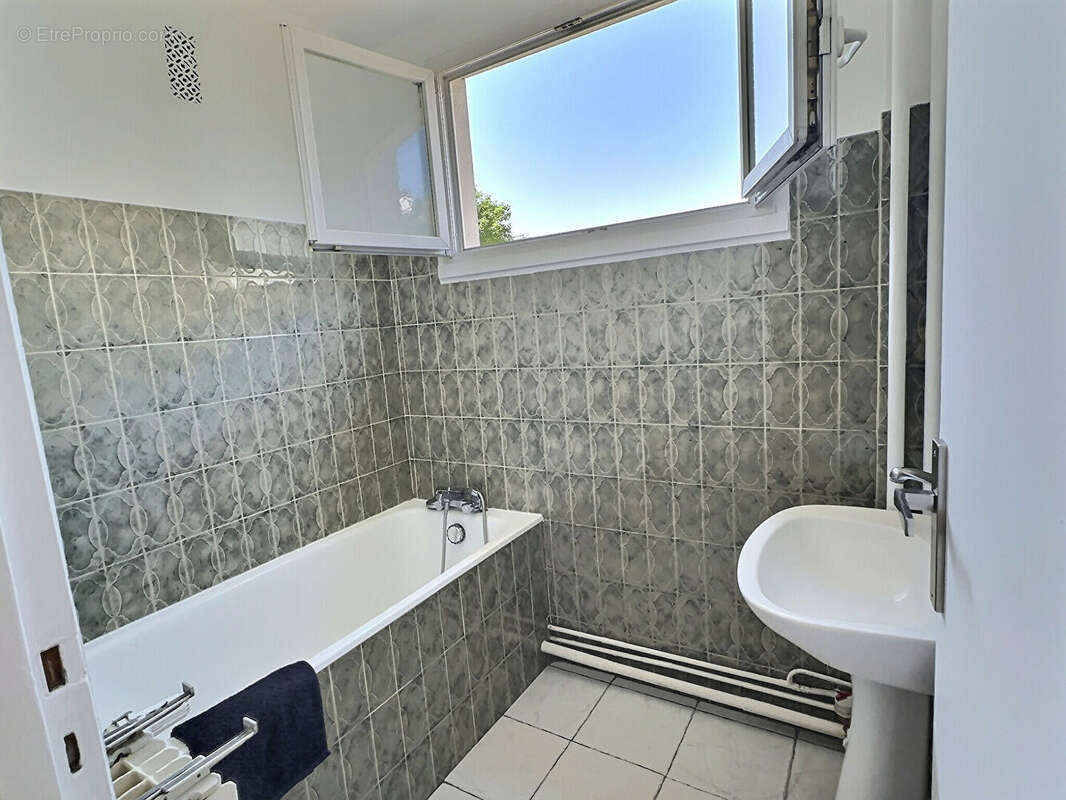 Appartement à IVRY-SUR-SEINE