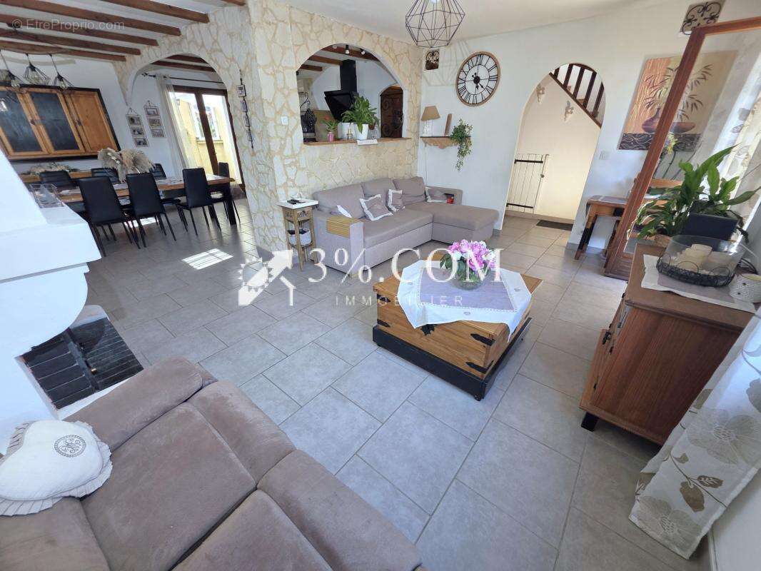 Maison à FREJUS