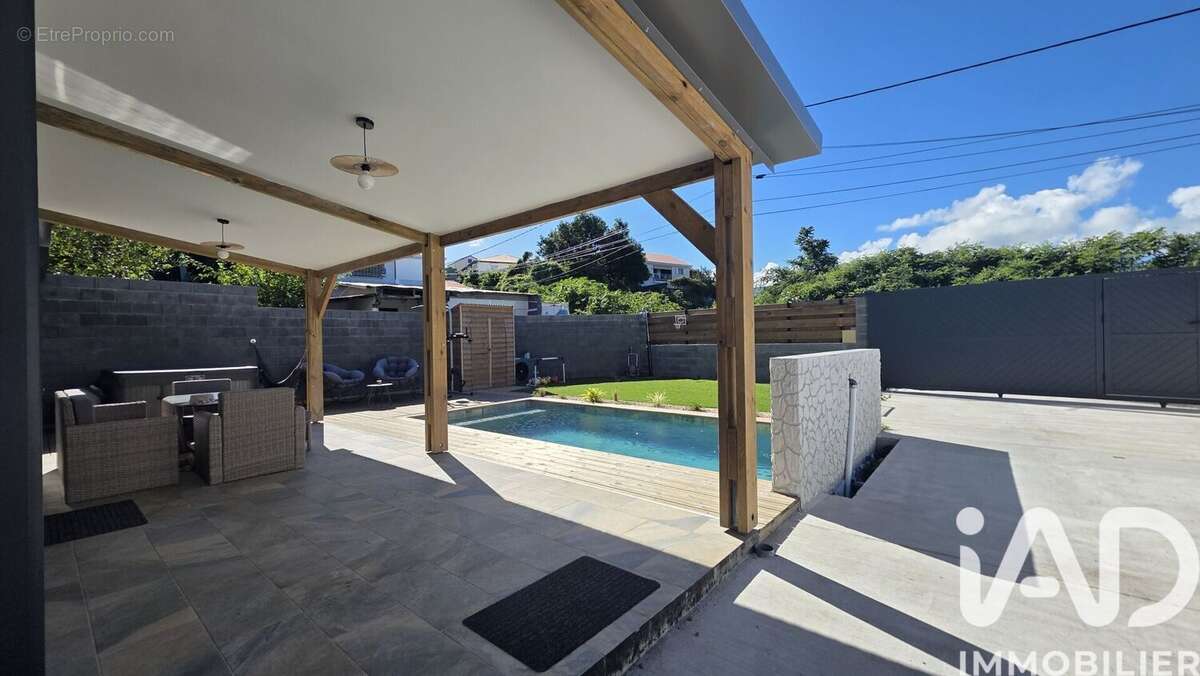 Photo 5 - Maison à SAINT-PIERRE