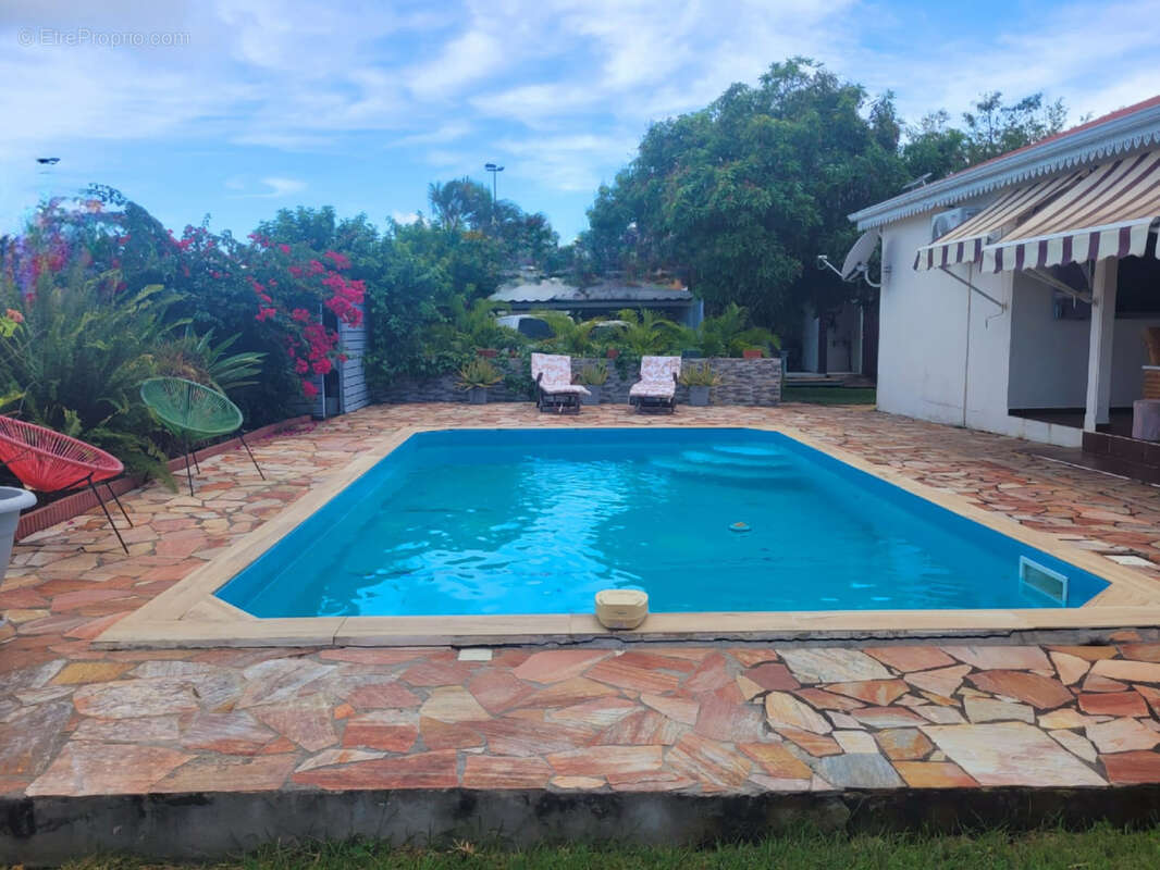 Maison à SAINTE-ANNE