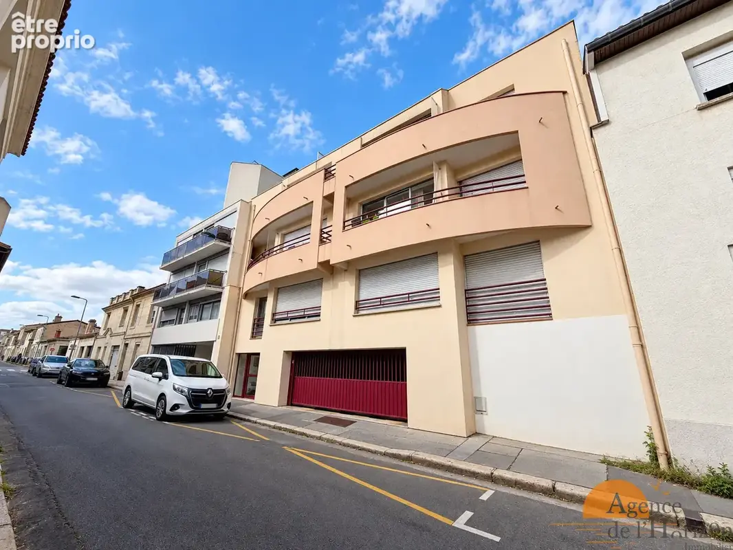 Appartement à BORDEAUX
