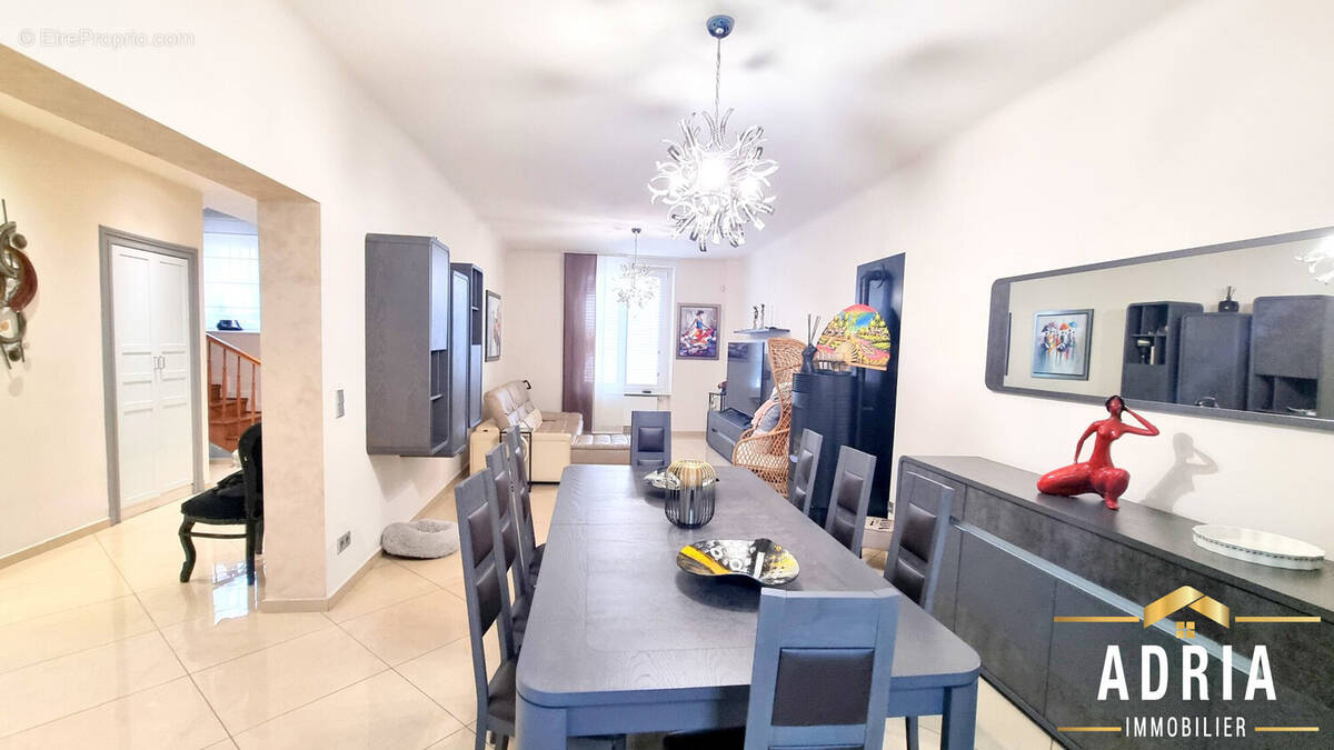 Séjour  - Maison à SEREMANGE-ERZANGE