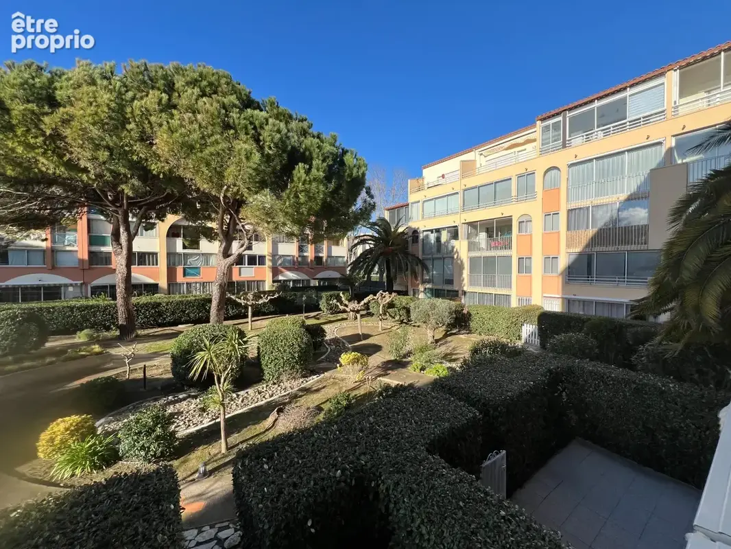 Appartement meublé avec cabine fermée – loggia 10m² – piscine & parking – le cap d'agde - photo 11