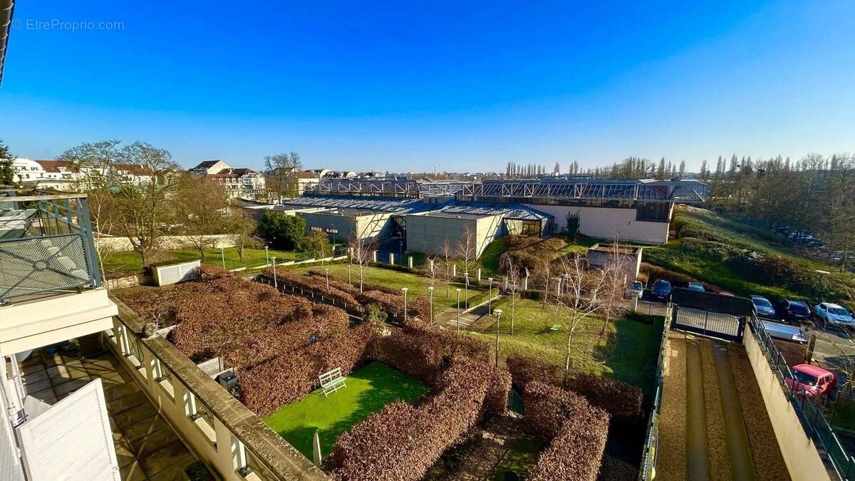 Appartement à MAISONS-LAFFITTE