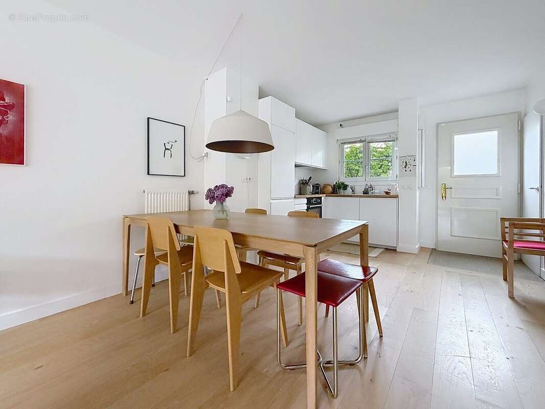 Appartement à GARCHES