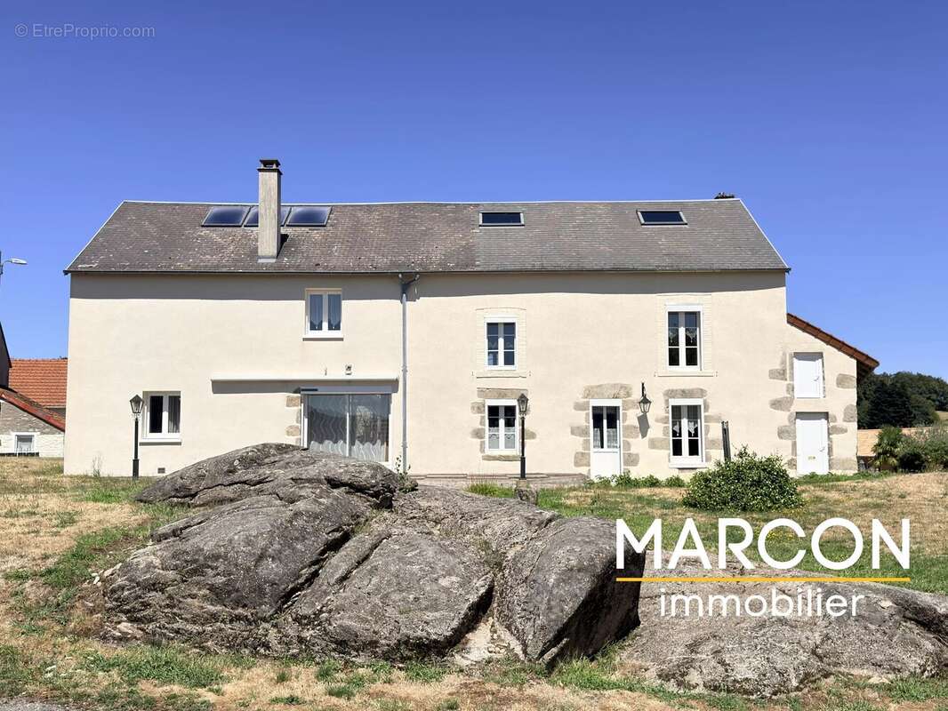 Maison 218 m² à Gueret  - photo 29