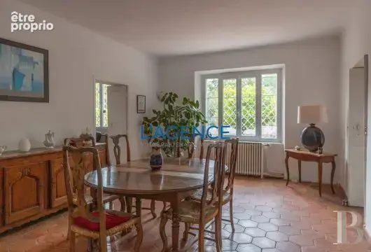 Propriete 20mns de hyeres (aéroport), 15mns de la gare tgv toulon - photo 4