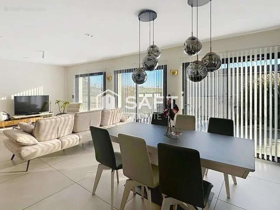 Photo 7 - Maison à ROUSSILLON