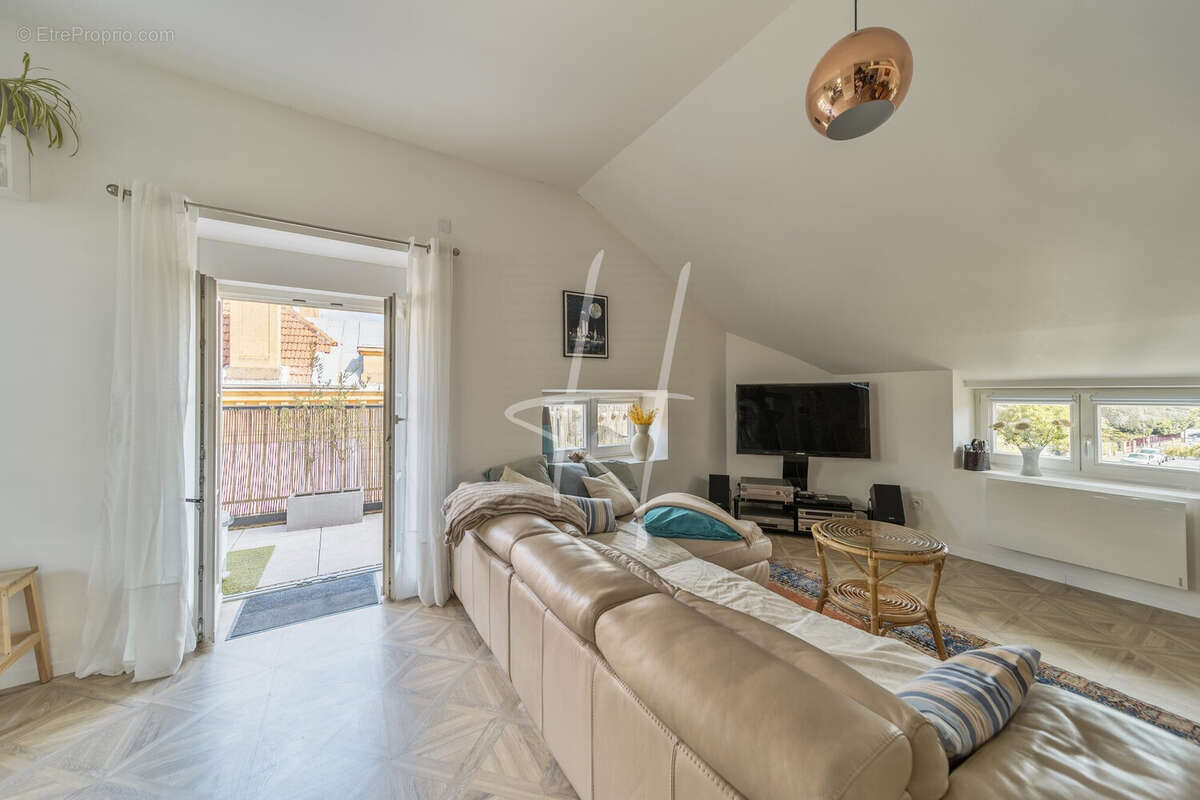 Appartement à LE BAN-SAINT-MARTIN