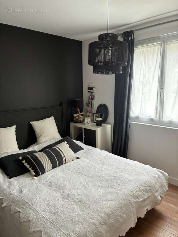 Maison à vendre 7 pièces LA ROCHELLE (17) - photo 9