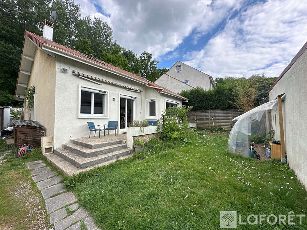 Maison à GIF-SUR-YVETTE