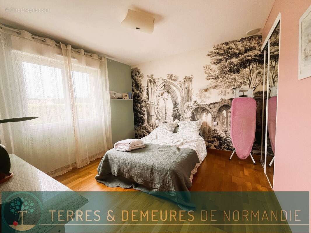 Maison à CORMEILLES