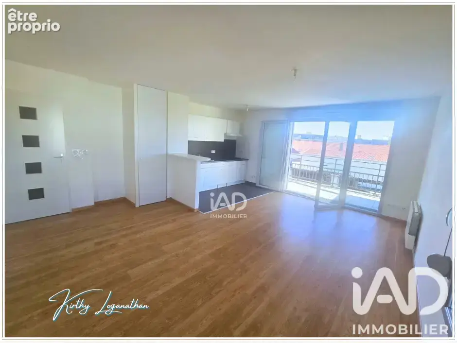 Photo 1 - Appartement à REIMS