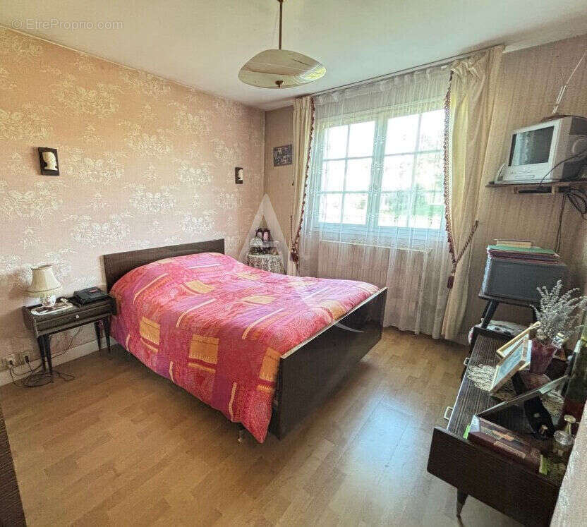 En vente - fourchambault / marzy - pavillon  3 chambres et bureau terrain - photo 5