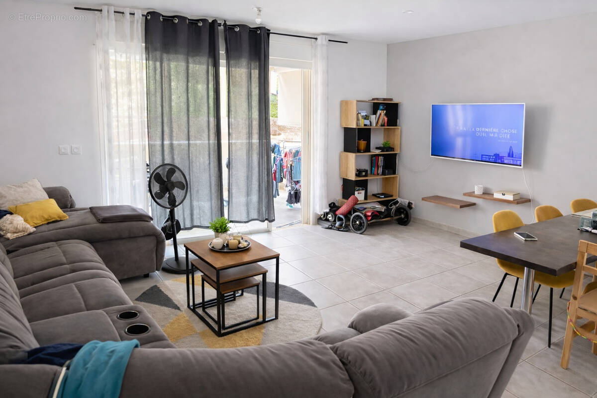 Appartement à SAINT-DENIS