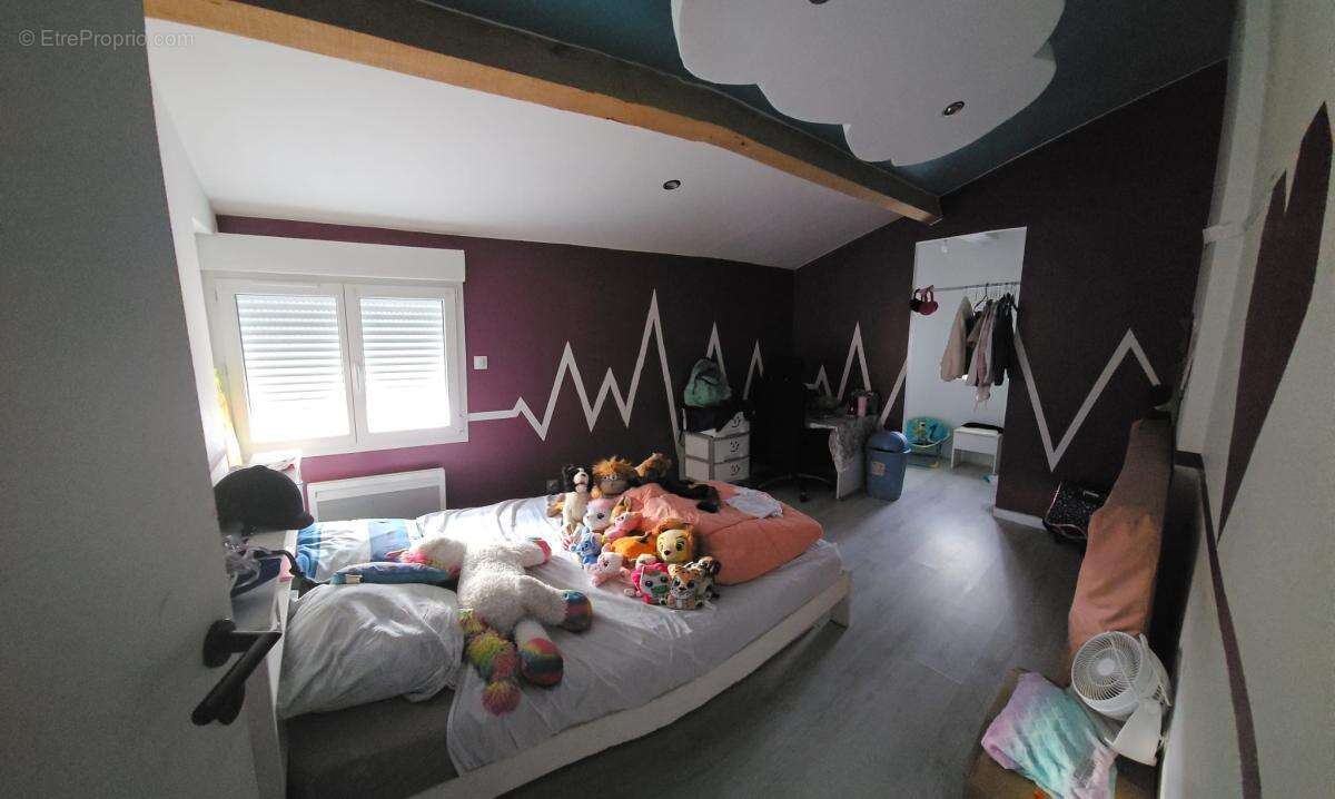 Maison à LEZIGNAN-LA-CEBE