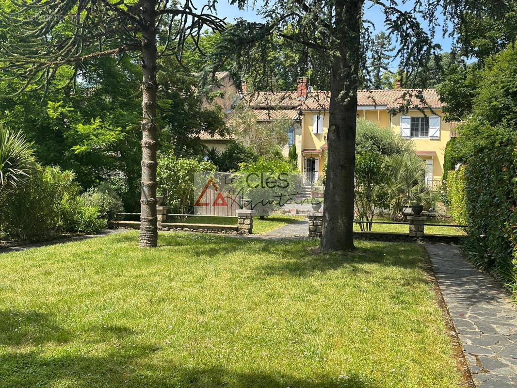 Maison à LANGON