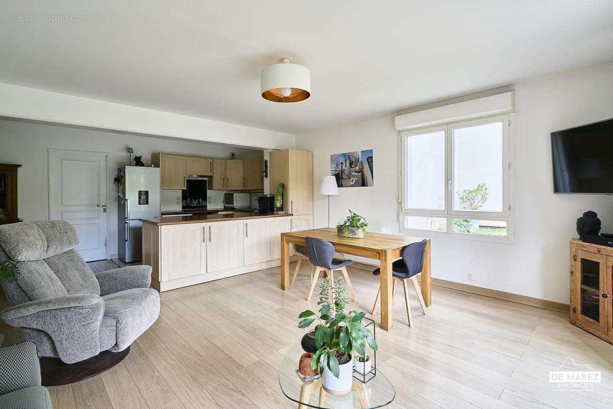 Appartement à LA MADELEINE