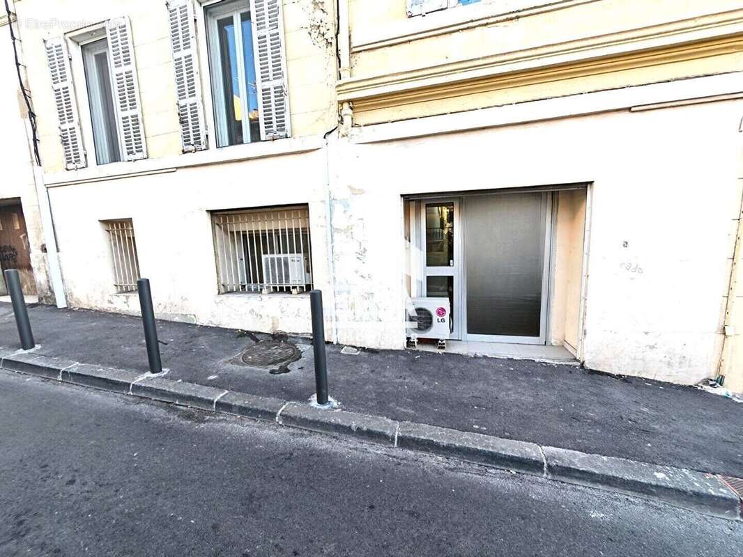 Local commercial 56m² à marseille 4e arrondissement - photo 13