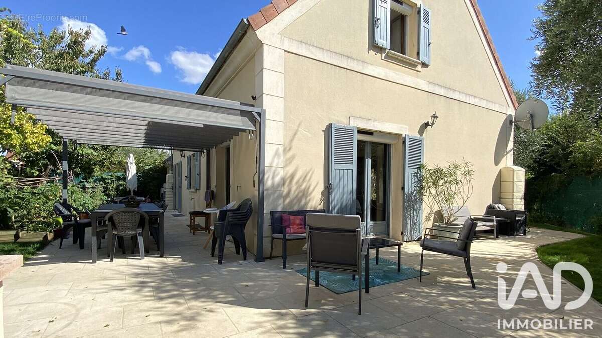 Maison 143 m² à Maurecourt  - photo 4